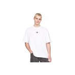 Tommy Jeans Oversized Badge Ανδρικό Κοντομάνικο T-Shirt Λευκό