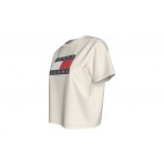 Tommy Jeans Flag Boxy Γυναικείο Κοντομάνικο T-Shirt Εκρού