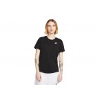 Nike Sportswear Club Essentials T-Shirt Γυναικείο (DX7902 010)