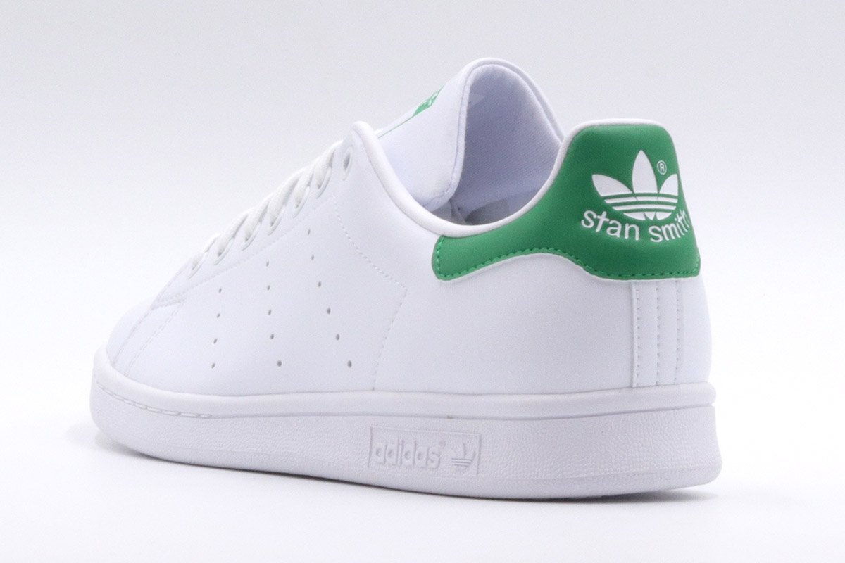 Stan smith clearance προσφορες 2 ζευγαρια